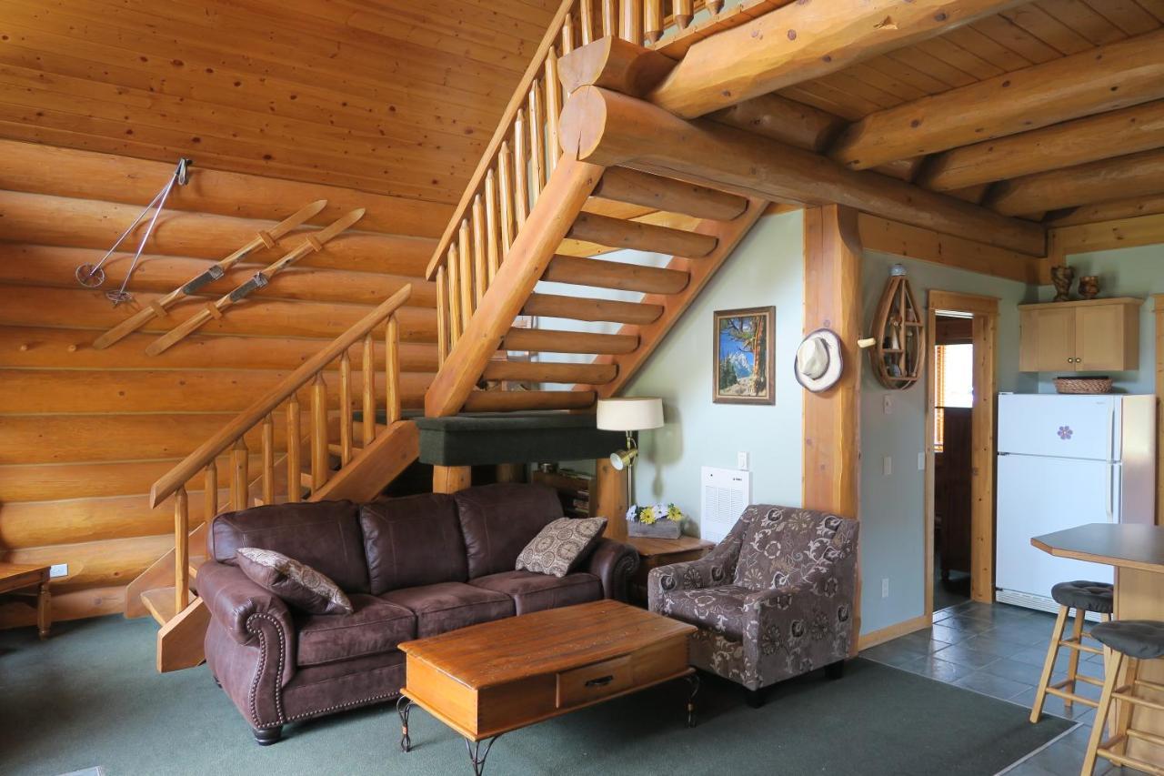 Chancellor Peak Chalets Parson Exterior photo